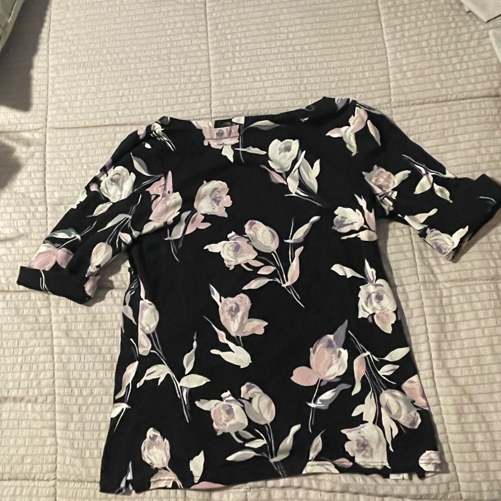 Lauren Ralph Lauren Black and Lavender Floral Top